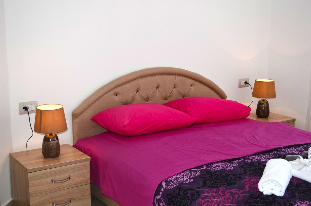 Apartments Sirena Ulcinj Exterior foto
