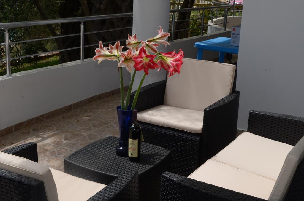 Apartments Sirena Ulcinj Exterior foto