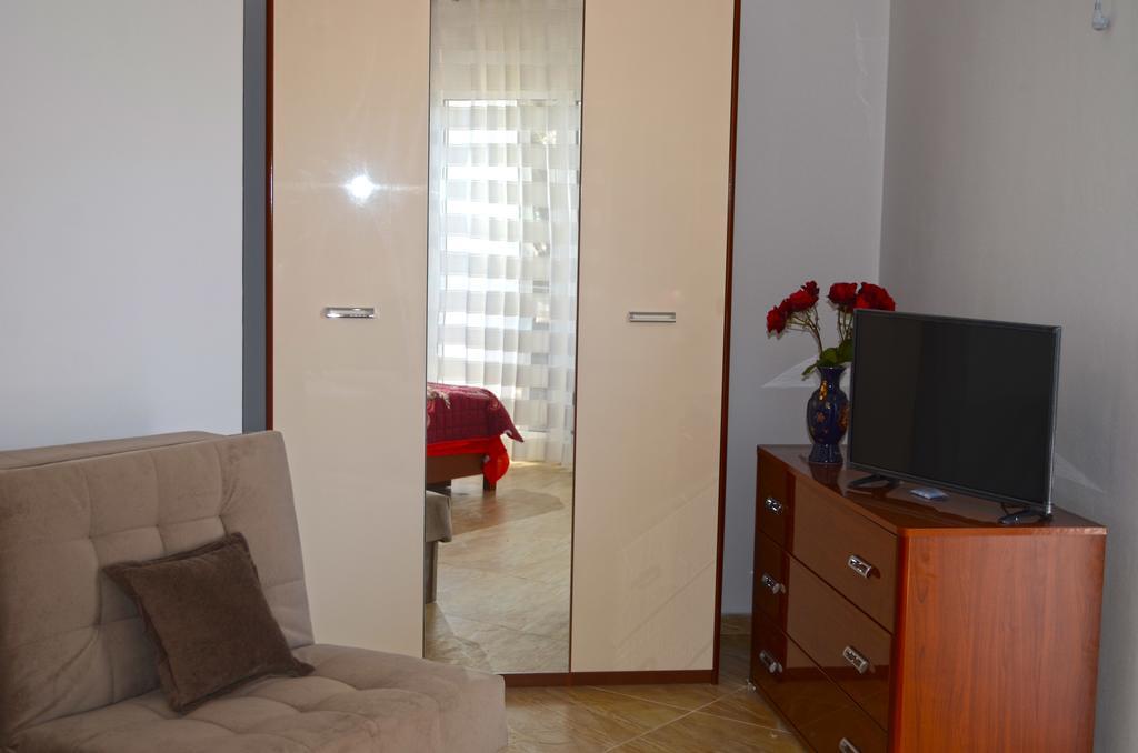 Apartments Sirena Ulcinj Exterior foto