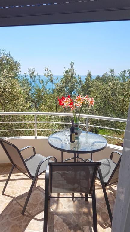 Apartments Sirena Ulcinj Exterior foto