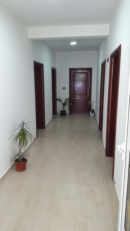 Apartments Sirena Ulcinj Exterior foto